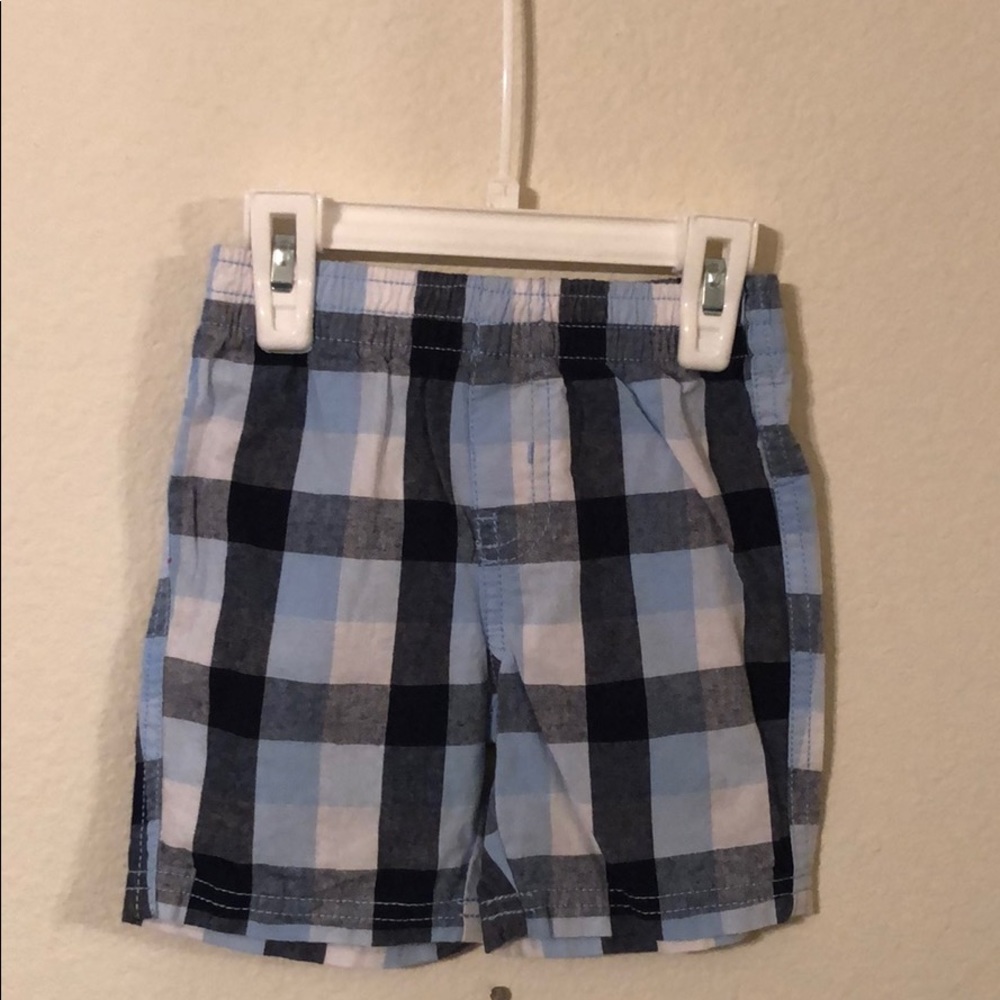 NWOT CARTERS 24 MONTH PLAID SHORTS